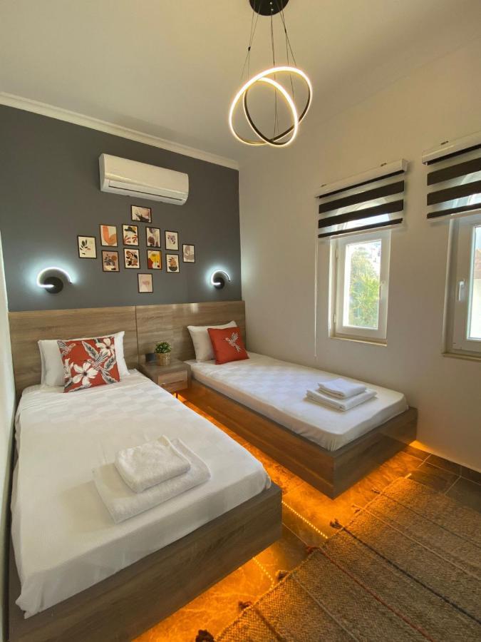 Shared Pool Flat Located 3 Min To Beach In Kalkan Apartment ภายนอก รูปภาพ